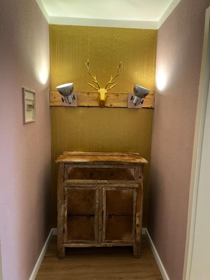 Studio 8 Hamelin Luaran gambar